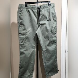 NWT Old Navy Ultimate Tech Pull-On Cargo Pants Men's Size XL(Green)